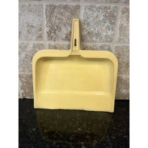 Vintage‎ Rubbermaid Dust Pan Heavy Hard Rubber #2003 19 Yellow